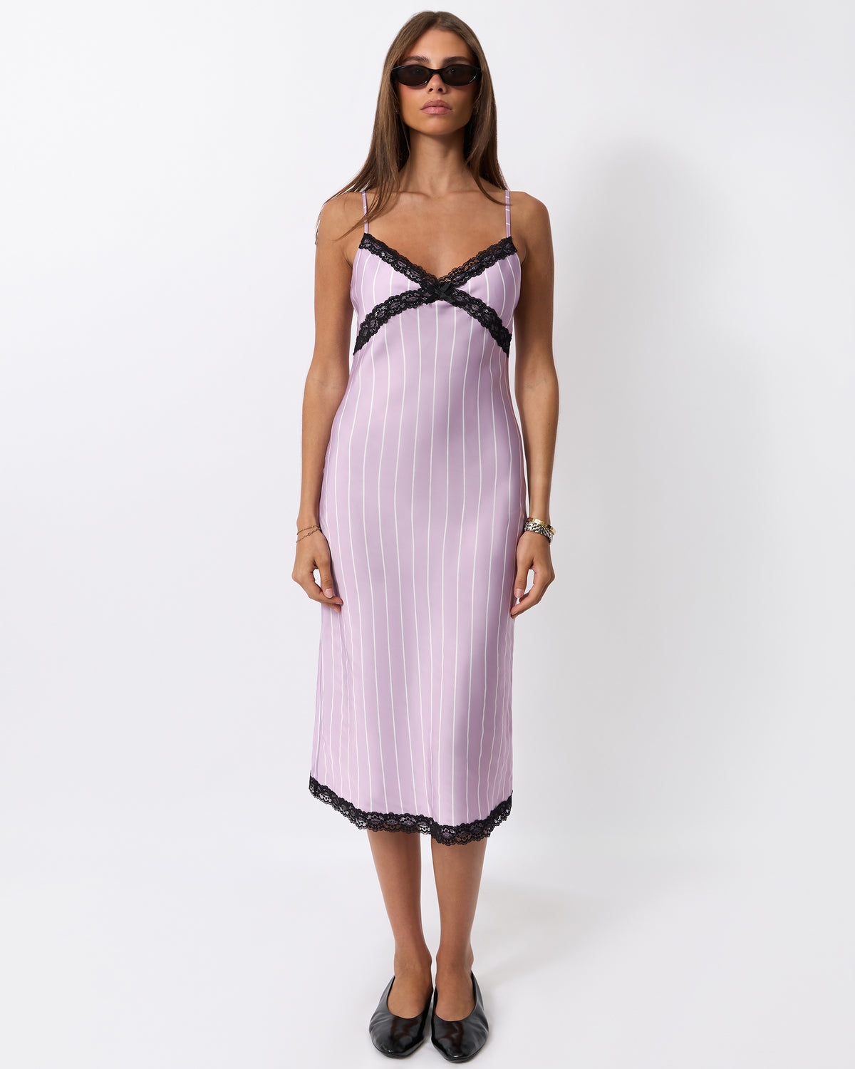 [Lavender/White] - Model