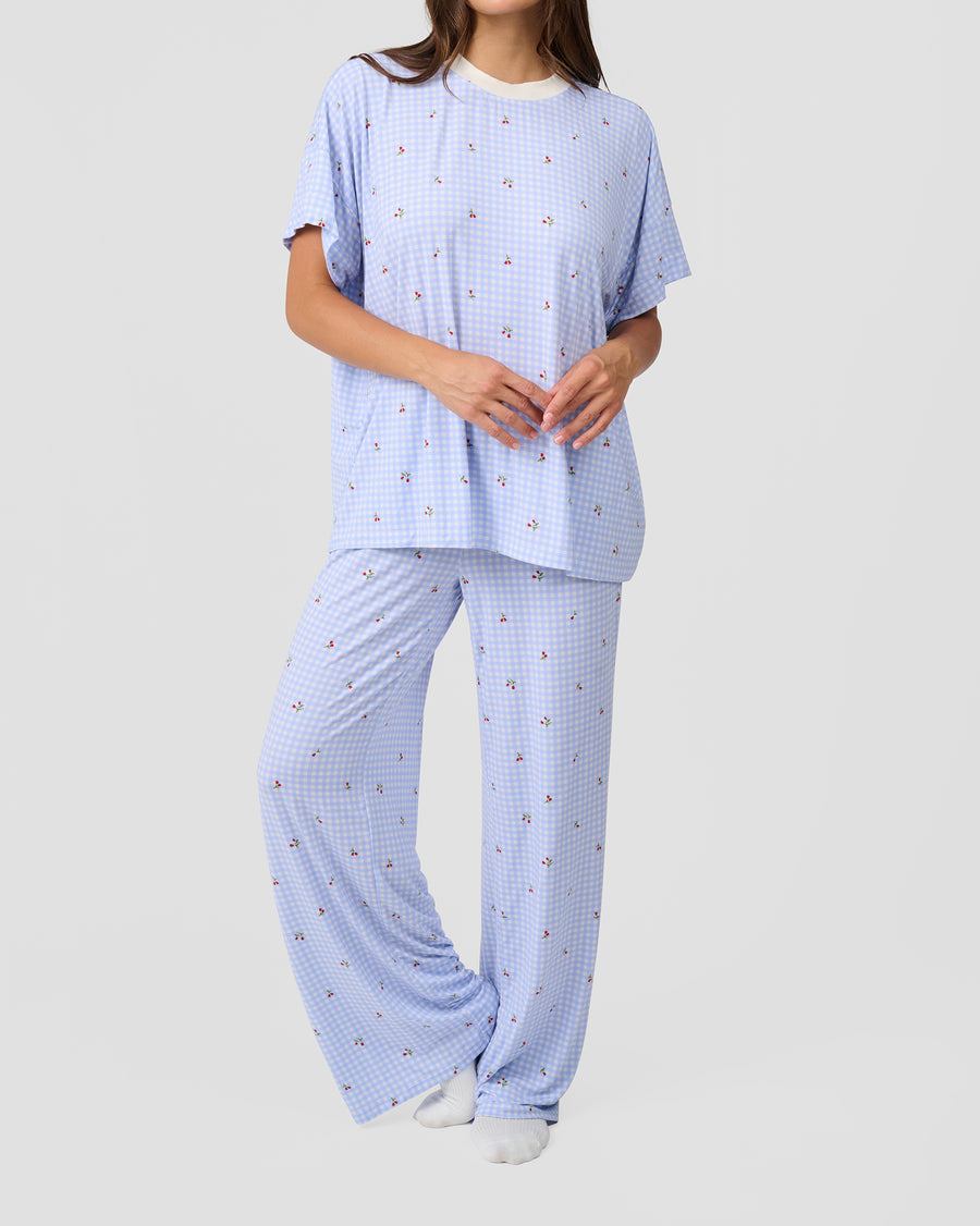 [Baby Blue/Ivory] - Model