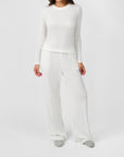 [Ivory] - Model