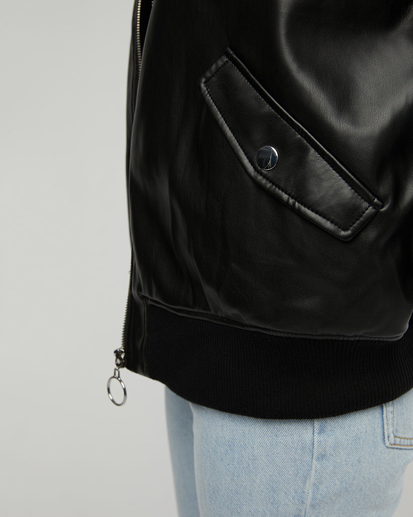 Black/Ecru