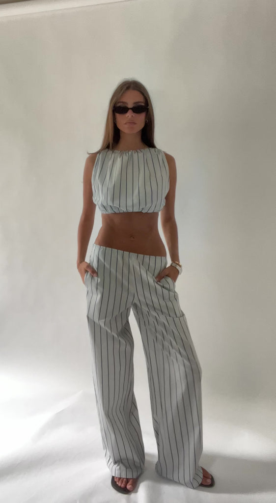 Grey/Navy